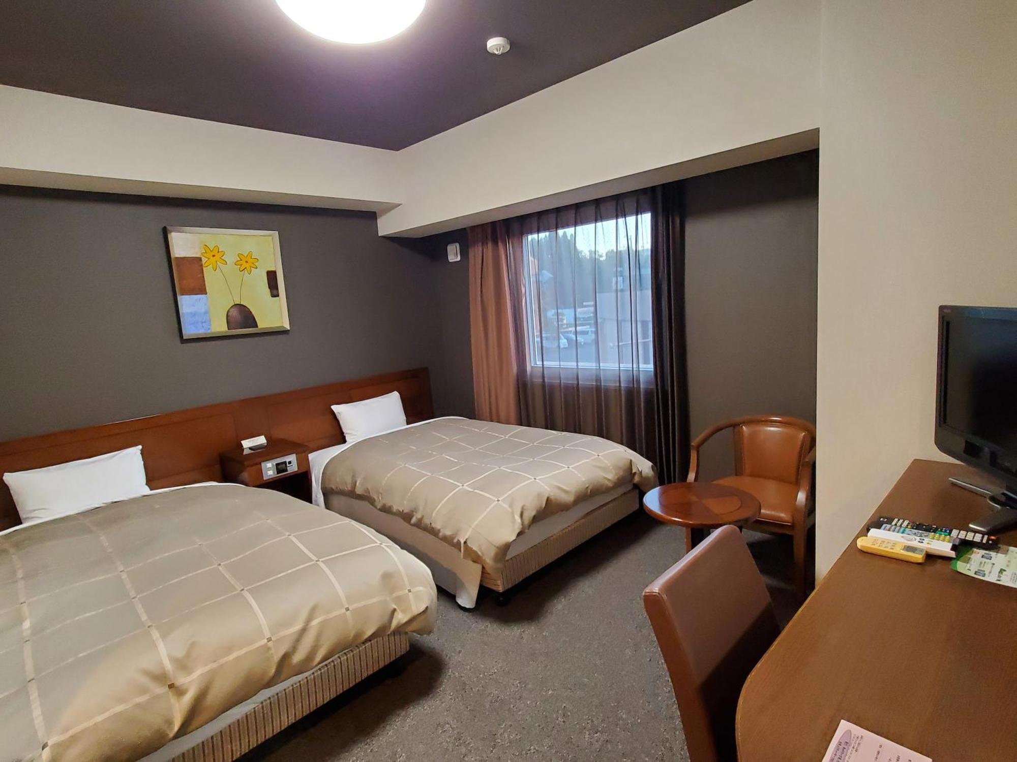 Hotel Route-Inn Dai-Ni Kameyama Inter Exterior foto